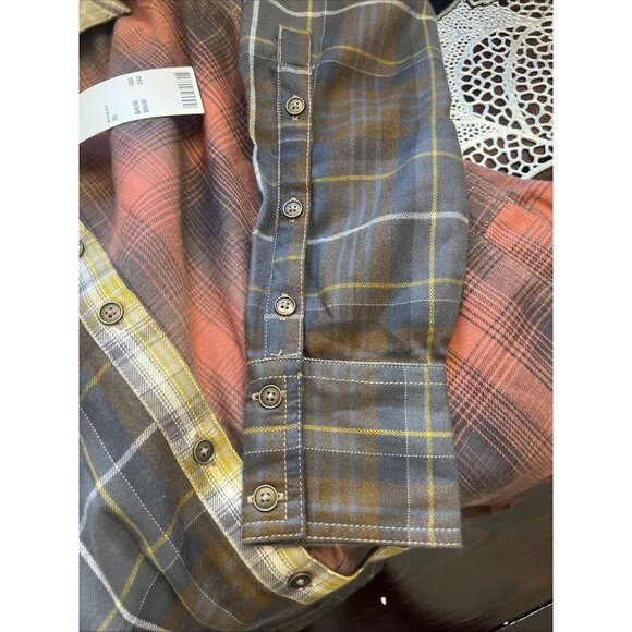 BDG Rick Spliced Boyfriend Flannel Shirt Urban Outfitters Size XS Oversized - Picture 8 of 9